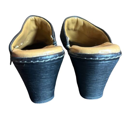 Sofft Octavia black suede and Leather clogs mules size 7 comfortable - Picture 5 of 10